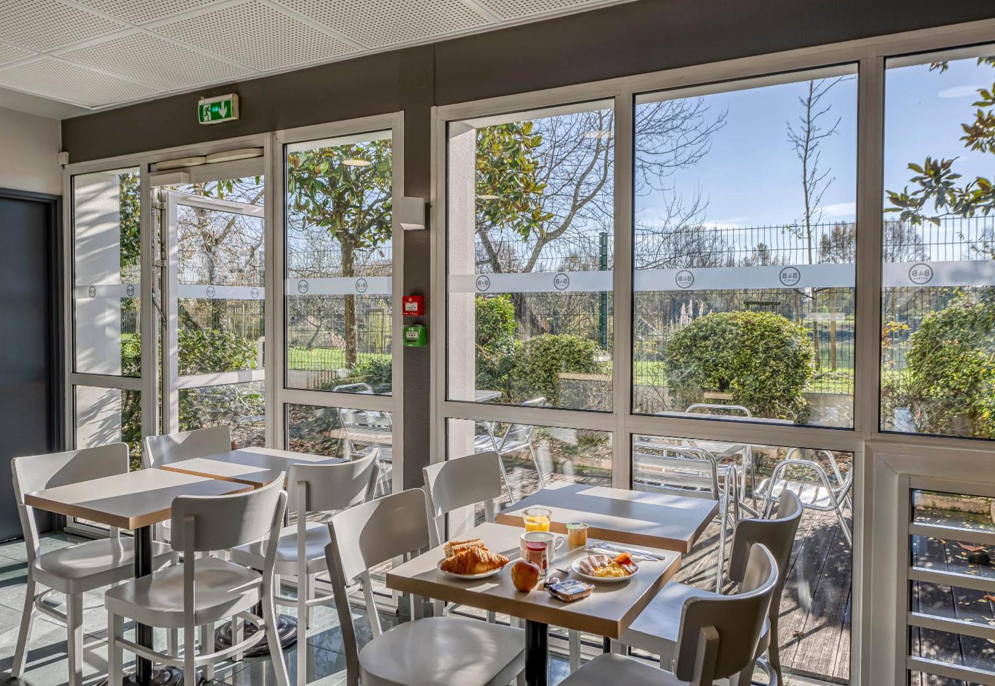 B&B Hotel Bordeaux Lac Sur Bruges Exteriér fotografie